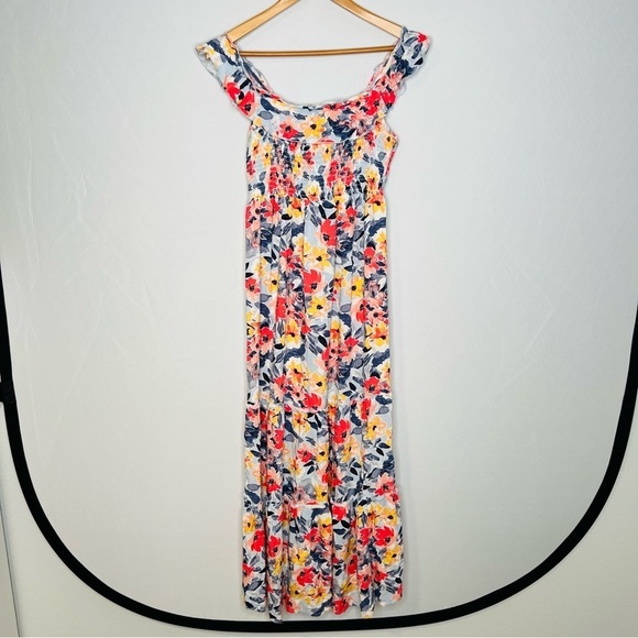 Isabel Maternity by Ingrid & Isabel Floral Smocked Tiered Maxi Dress. Size XS. - Picture 2 of 15